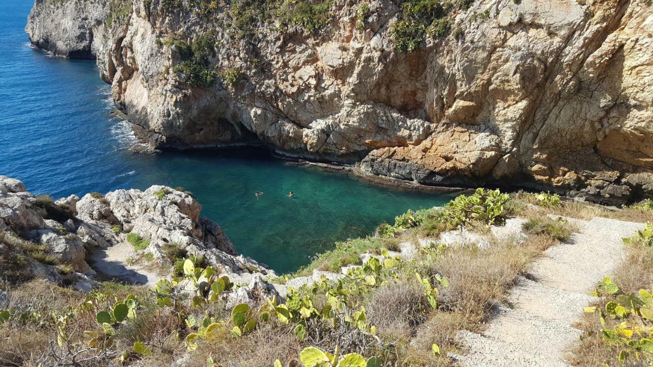 Mediterranean Villa Terrasini Bagian luar foto
